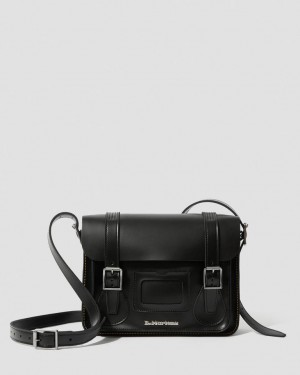 Bolsa Messenger Dr Martens 11 inch Leather Pretas | 73950-QZME